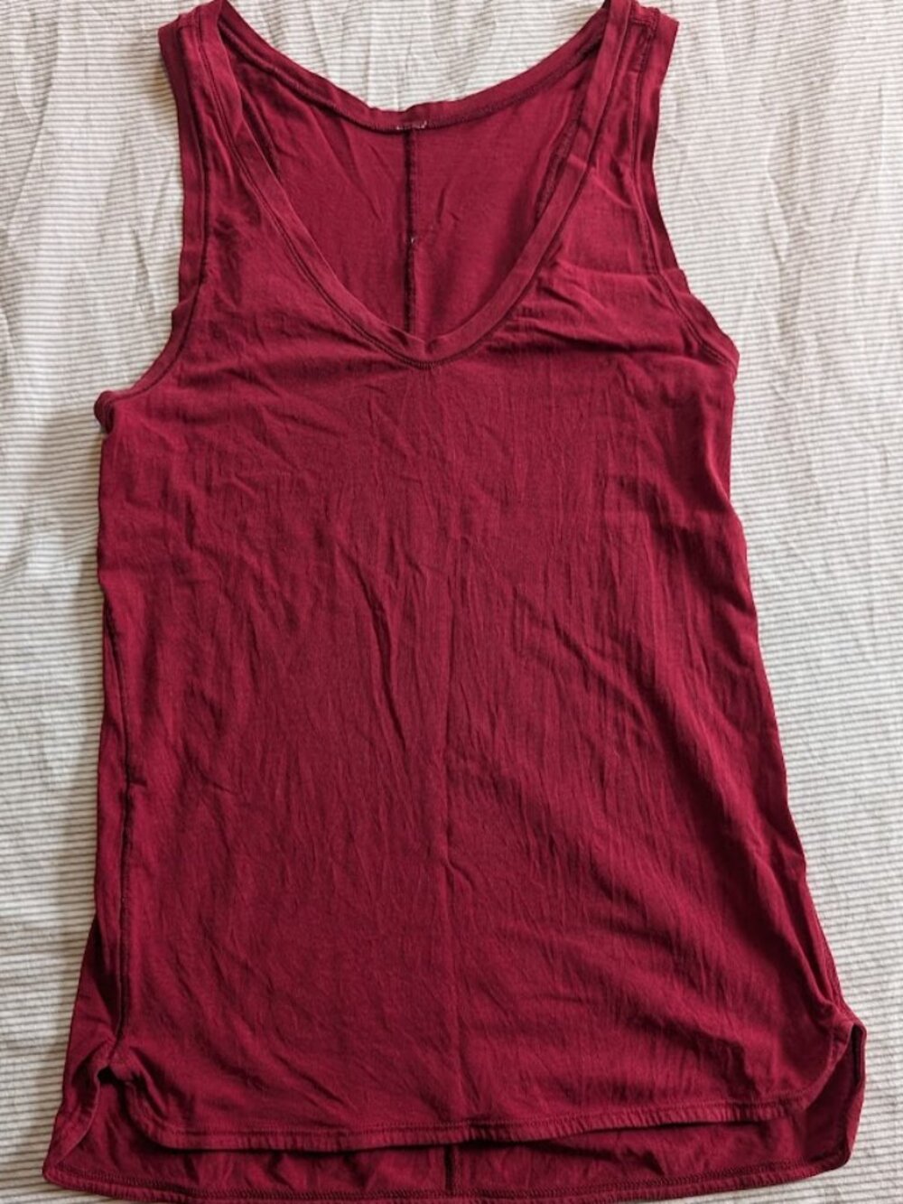 Red Lululemon Vneck Tank Size Small/4